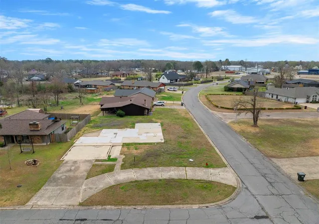 Homes for sale in Idabel, OK | 102 Banbury Ln, Idabel, OK 74745 | MLS# 1217409