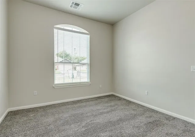 Photo 4 of Sale Pending at 2125 Valley Holw, Norman, OK 73071 | MLS# 1217482 | Listing updated on 2026-03-19