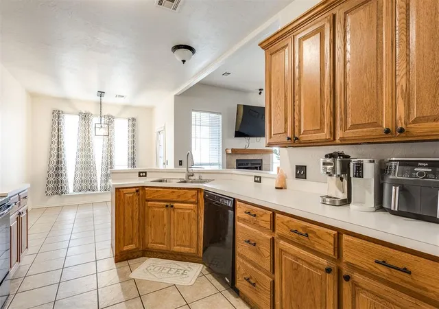 Photo 1 of Single Family Residence at 4904 Southeast 48th Ter, Oklahoma City, OK 73135 | MLS# 1217506 | | Sold on 2026-07-09