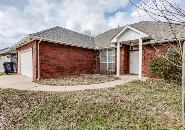 Photo 4 of Single Family Residence at 4904 Southeast 48th Ter, Oklahoma City, OK 73135 | MLS# 1217506 | | Sold on 2026-07-09