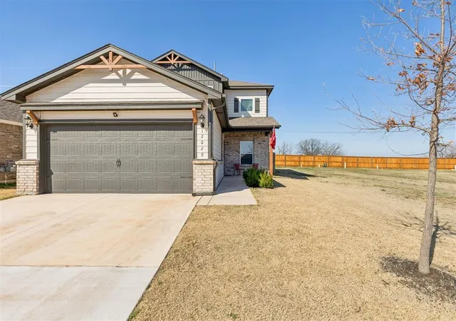 1st image of 12629 Florence Ln, Yukon, OK 73099 | MLS# 1217515