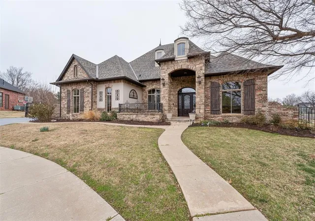 2nd image of 17205 Osprey Cir, Edmond, OK 73012 | MLS# 1217528