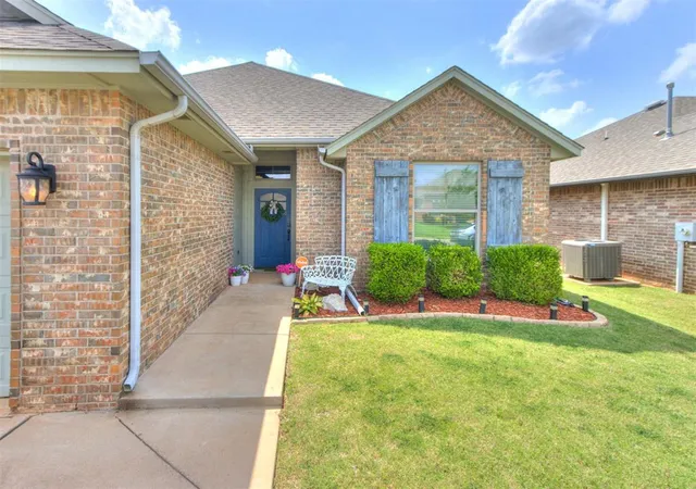 Photo 2 of Single family home for sale at 16409 Iron Fire Ct, Edmond, OK 73013 | MLS# 1217601 | Listing updated on 2026-08-19