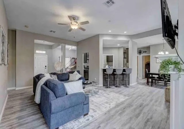 Photo 2 of Single family home for sale at 829 Sw 40th Street, Moore, OK 73160 | MLS# 1217604 | Listing updated on 2026-10-04