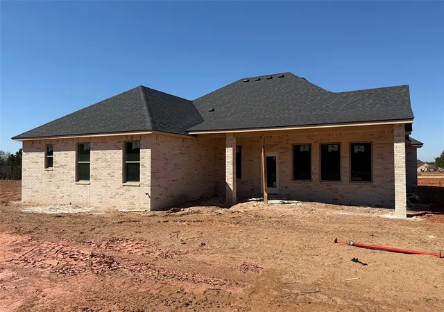 2nd image of 9356 Elisabeth Dr, Guthrie, OK 73044 | MLS# 1217629