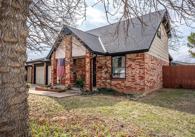 Photo 1 of Single family home for sale at 1837 City Ave, Moore, OK 73160 | MLS# 1217638 | Listing updated on 2026-09-02