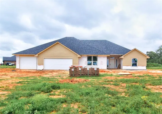 Homes for sale in Chandler, OK | 343725 Rock View Trl, Chandler, OK 74834 | MLS# 1217671