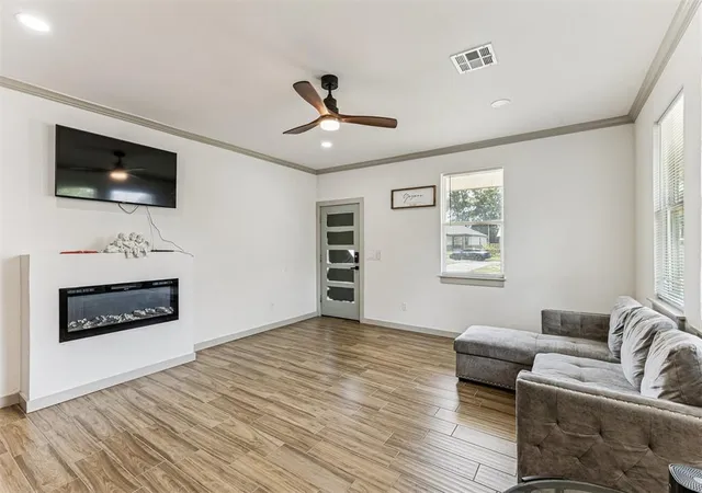 Photo 3 of Single family home for sale at 2829 Sw 31st Street, Oklahoma City, OK 73119 | MLS# 1217844 | Listing updated on 2026-07-28