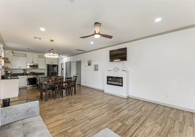Photo 3 of Single family home for sale at 2829 SW 31st Street, Oklahoma City, OK 73119 | MLS# 1217844 | Listing updated on 2026-07-28