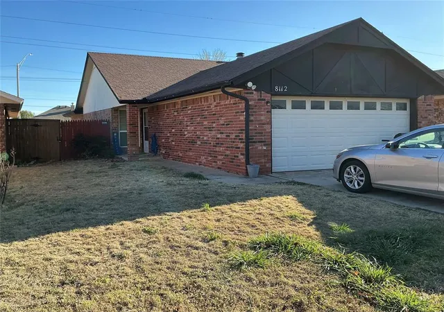 Photo 3 of Single family home for sale at 8112 Nw 78th Terrace, Oklahoma City, OK 73132 | MLS# 1217854 | Listing updated on 2026-09-20