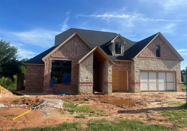 1st image of 10109 Sw 27th St, Yukon, OK 73099 | MLS# 1217877
