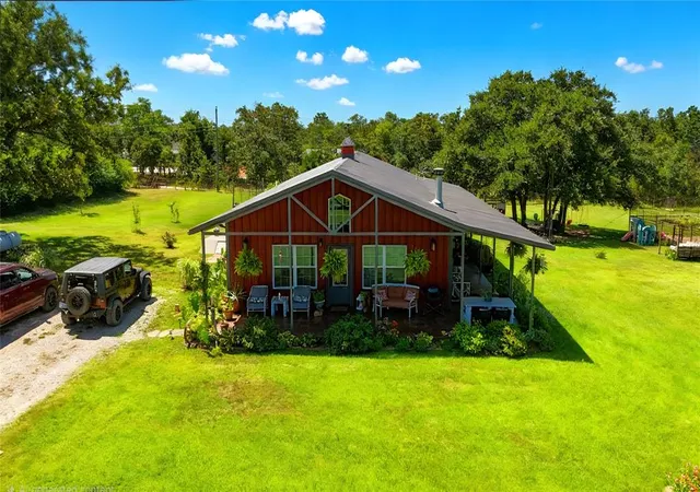 2nd image of 10701 Eastway, Mc Loud, OK 74851 | MLS# 1217893