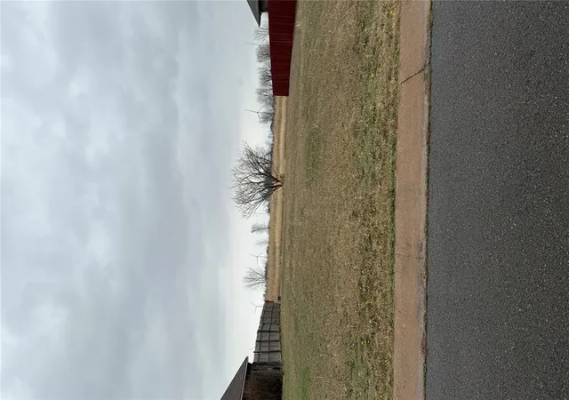 Homes for sale in Crescent, OK | 110 Dogwood, Crescent, OK 73028 | MLS# 1217896