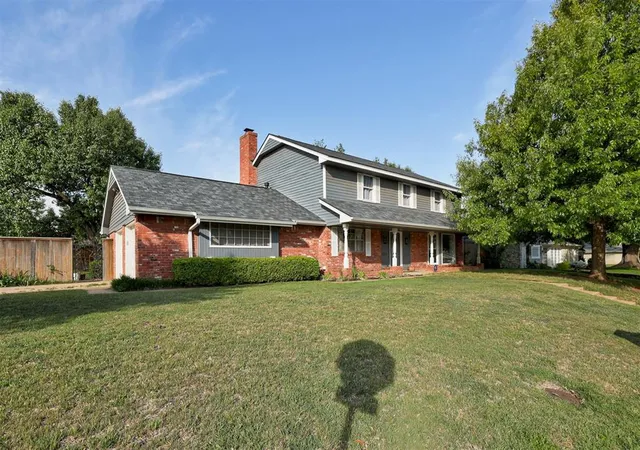Homes for sale in Oklahoma City, OK | 3012 Brookhollow Rd, Oklahoma City, OK 73120 | MLS# 1218114