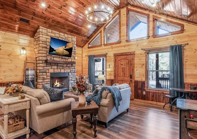 4th image of 528 Lost Creek Trl, Broken Bow, OK 74728 | MLS# 1218268