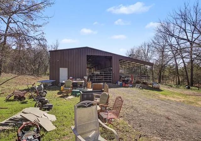 9th image of 990815 S 3293 Rd, Harrah, OK 73045 | MLS# 1218360
