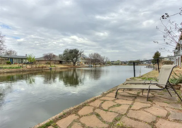 3rd image of 10605 N Macarthur Blvd, Oklahoma City, OK 73162 | MLS# 1218392