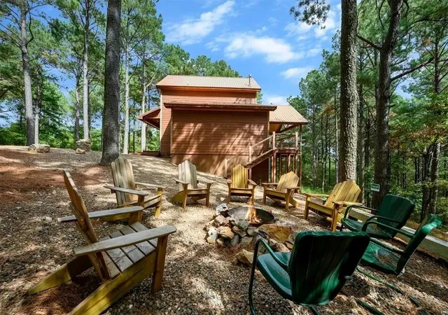Photo 4 of Single family home for sale at 1201 Southern Hills Cir, Broken Bow, OK 74728 | MLS# 1218450 | Listing updated on 2026-07-13