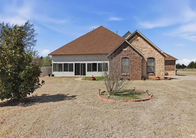 1st image of 21353 Highlander Ridge Dr, Edmond, OK 73012 | MLS# 1218543