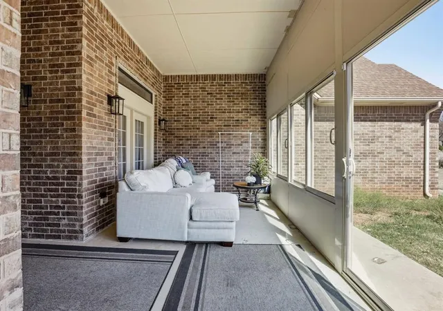 3rd image of 21353 Highlander Ridge Dr, Edmond, OK 73012 | MLS# 1218543