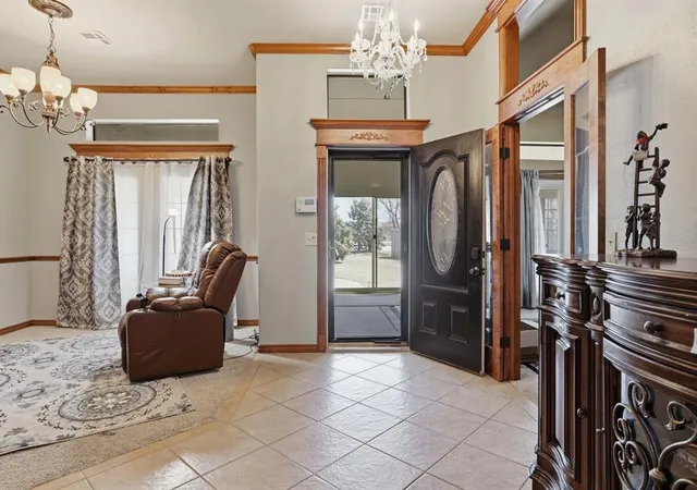 5th image of 21353 Highlander Ridge Dr, Edmond, OK 73012 | MLS# 1218543
