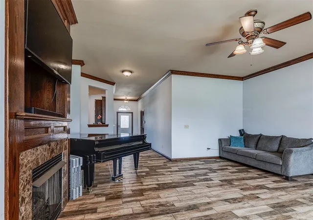 4th image of 1138 Fox Run Ln, Blanchard, OK 73010 | MLS# 1218611
