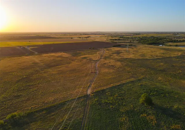 Photo 4 of Land for sale at 0 Highway 152, El Reno, OK 73036 | MLS# 1218635 | Listing updated on 2026-08-12