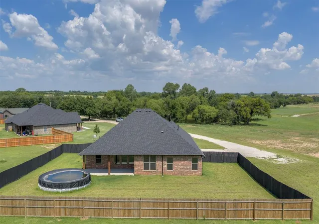 Homes for sale in El Reno, OK | 11014 N Banner Rd, El Reno, OK 73036 | MLS# 1218639