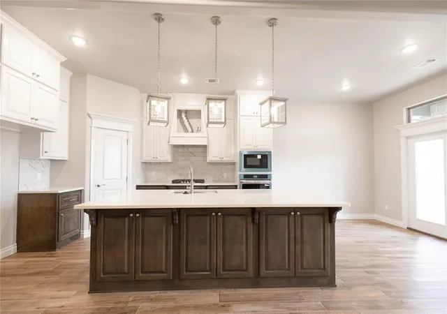 Photo 3 of Single family home for sale at 8405 NW 154th Court, Edmond, OK 73013 | MLS# 1218829 | Listing updated on 2026-08-11