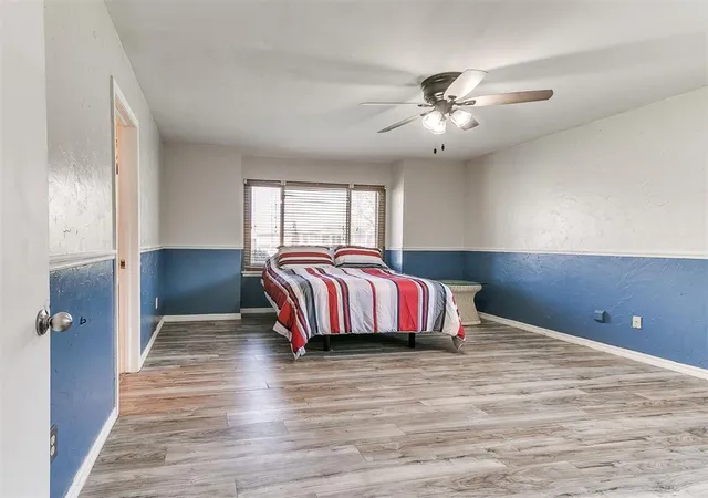 Photo 3 of Sale Pending at 104 W Ranchwood Ct, Oklahoma City, OK 73139 | MLS# 1218832 | Listing updated on 2026-04-27