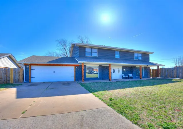 3rd image of 7204 Kingsridge Rd, Oklahoma City, OK 73132 | MLS# 1218863