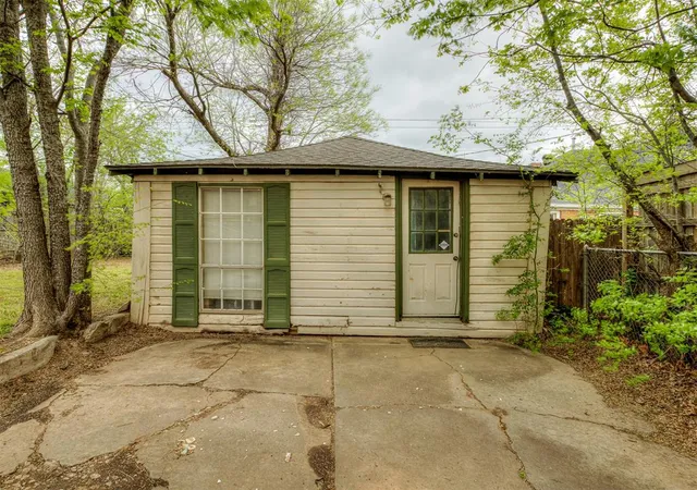 Homes for sale in Oklahoma City, OK | 505 Nw Eubanks St, Oklahoma City, OK 73118 | MLS# 1218914