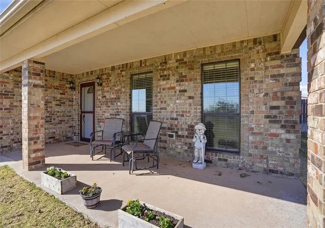 Photo 3 of Single family home for sale at 20377 E County Rd 157, Altus, OK 73521 | MLS# 1218932 | Listing updated on 2026-05-11