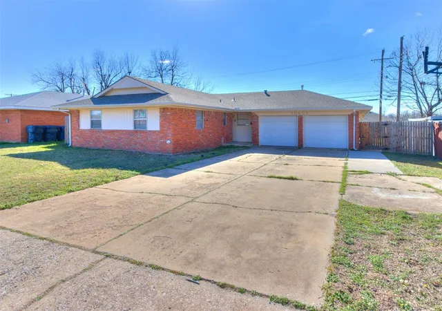 Photo 3 of Single family home for sale at 10405 N Mckinley Ave, Oklahoma City, OK 73114 | MLS# 1219000 | Listing updated on 2026-07-01