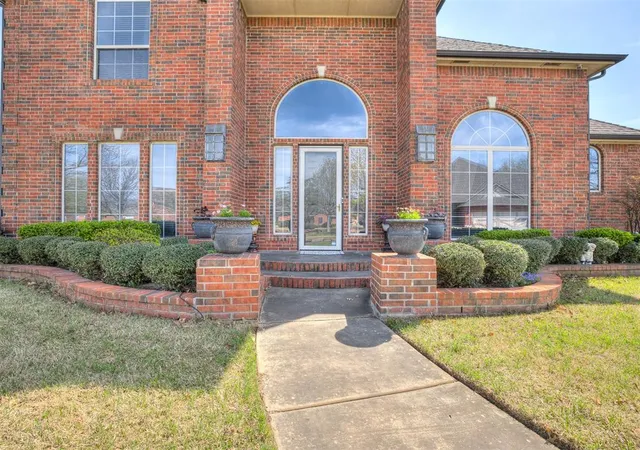 4th image of 2700 Sw 136Th St, Oklahoma City, OK 73170 | MLS# 1219048