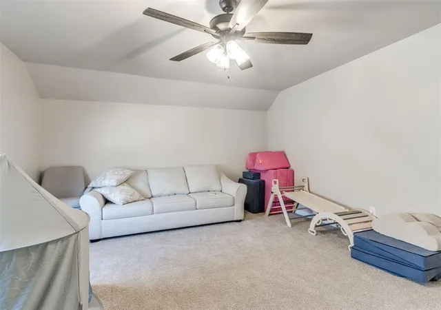 28th image of 3204 Hayven Cir, Yukon, OK 73099 | MLS# 1219073