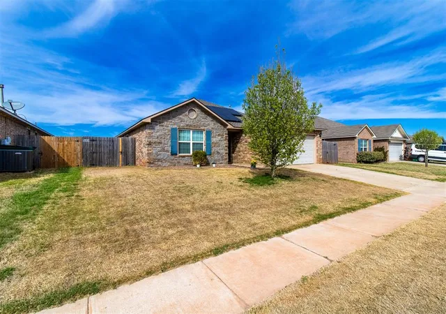 Photo 1 of Single family home for sale at 3517 Se 95th Street, Moore, OK 73160 | MLS# 1219111 | Listing updated on 2026-05-27