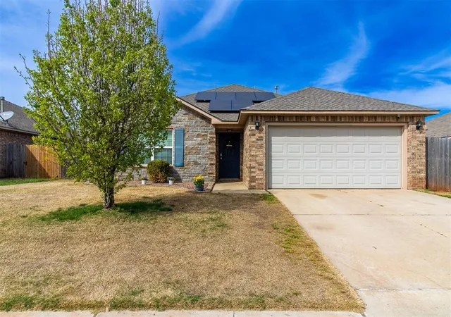 Photo 2 of Single family home for sale at 3517 Se 95th Street, Moore, OK 73160 | MLS# 1219111 | Listing updated on 2026-05-27