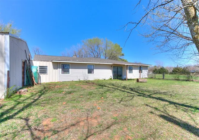 5th image of 106 Englebretson Ln, Tuttle, OK 73089 | MLS# 1219143