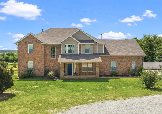 2nd image of 14822 N County Road 3260, Pauls Valley, OK 73075 | MLS# 1219198