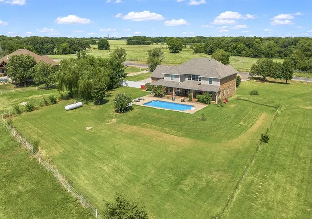 Photo 3 of Single family home for sale at 14822 N County Rd 3260, Pauls Valley, OK 73075 | MLS# 1219198 | Listing updated on 2026-07-26