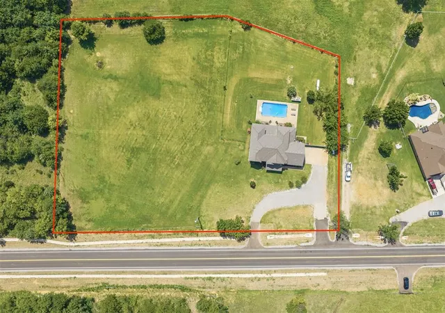 Photo 4 of Single family home for sale at 14822 N County Rd 3260, Pauls Valley, OK 73075 | MLS# 1219198 | Listing updated on 2026-07-26