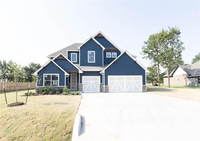 2nd image of 7916 Sw 126th St, Oklahoma City, OK 73173 | MLS# 1219219