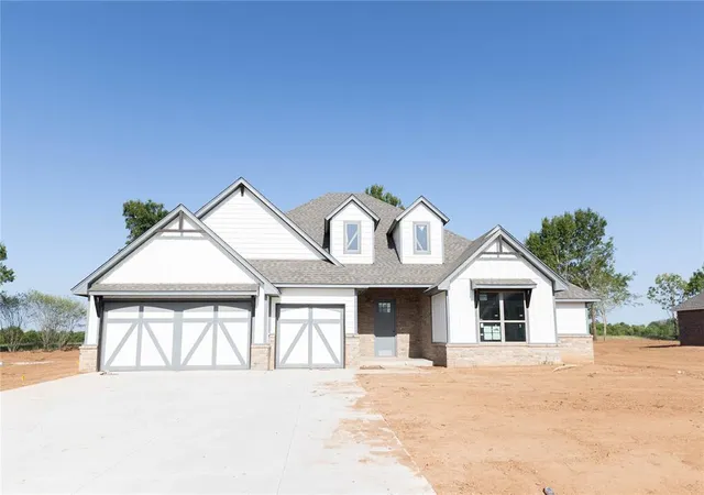 Photo 2 of Single family home for sale at 12517 Velvet Ash Ave, Oklahoma City, OK 73173 | MLS# 1219227 | Listing updated on 2026-08-28