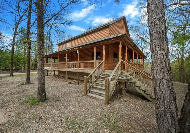 3rd image of 364 Split Shot Cir, Broken Bow, OK 74728 | MLS# 1219320