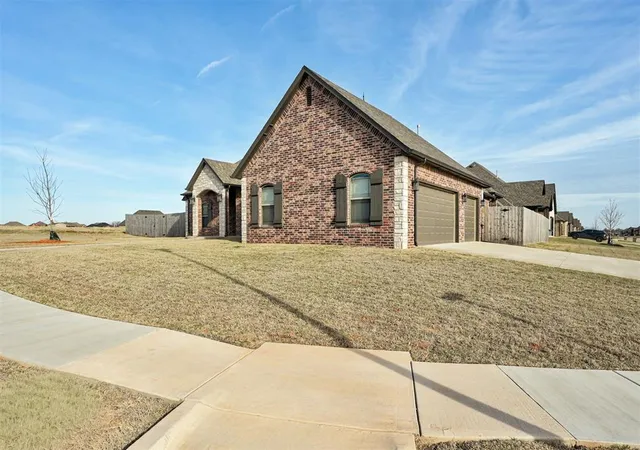 4th image of 4435 Violet St, Tuttle, OK 73089 | MLS# 1219383
