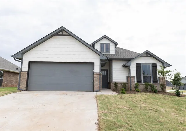 2nd image of 8700 Poppey Pl, Yukon, OK 73099 | MLS# 1219388