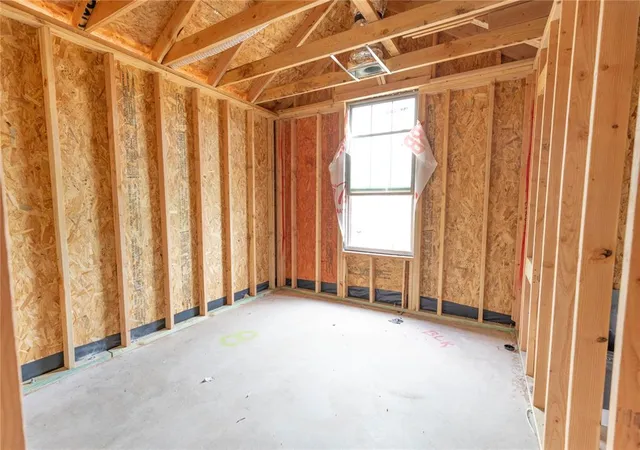 3rd image of 8700 Poppey Pl, Yukon, OK 73099 | MLS# 1219388