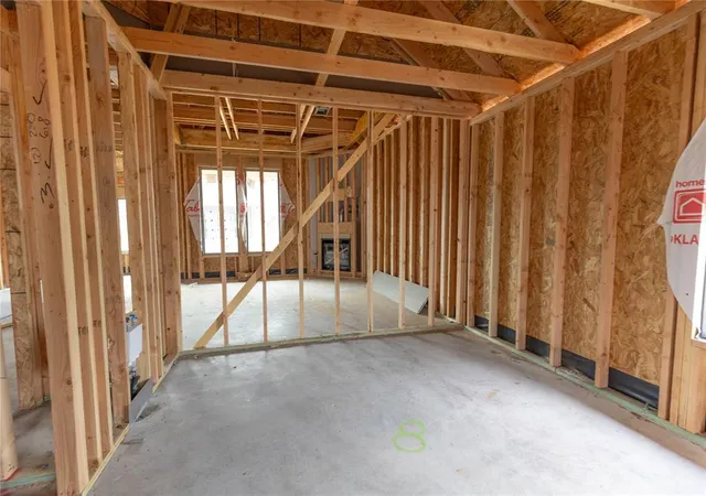 4th image of 8700 Poppey Pl, Yukon, OK 73099 | MLS# 1219388