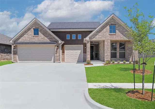 Photo 1 of Sale Pending at 11233 Nw 135th Street, Piedmont, OK 73078 | MLS# 1219428 | Listing updated on 2026-08-11